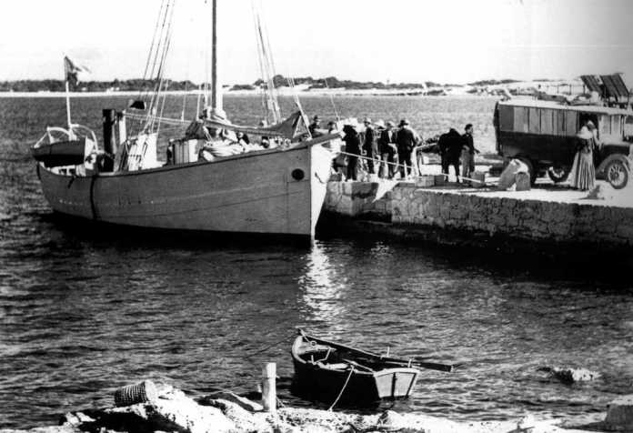 Imagen del año 1932 en que se aprecian las precarias instalaciones portuarias de Formentera