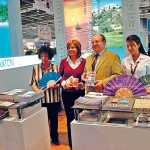 Diversos momentos de la actividad ferial internacional de los últimos años. J.S.