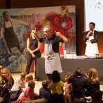 El chef Ferran Adrià cocina para los más pequeños. Vicent Marí