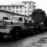 Transporte de un grupo de la central de Eivissa (1968). fotos: Endesa