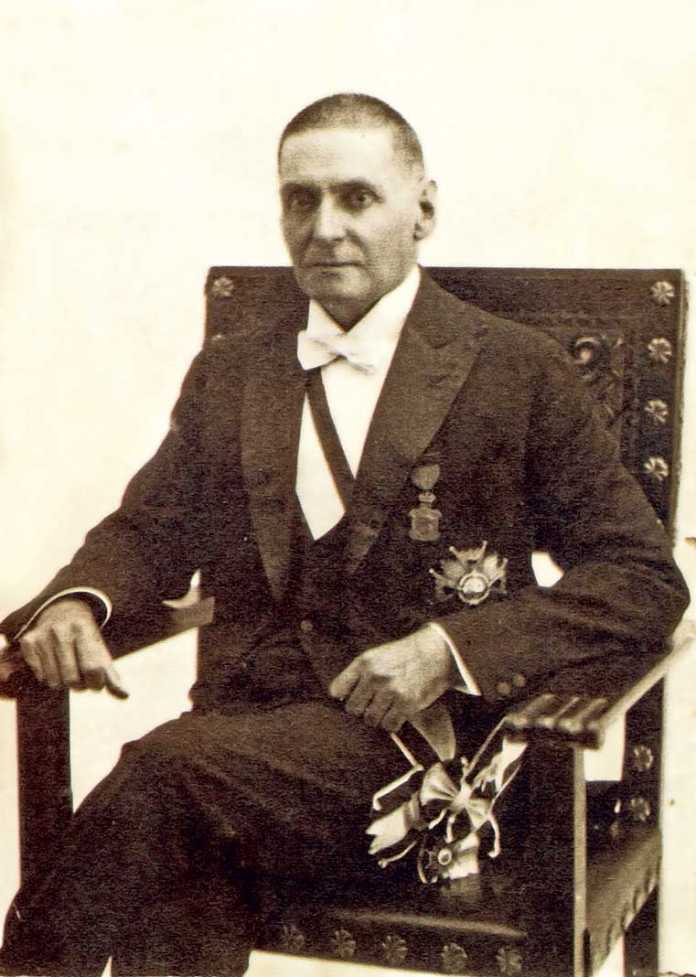 Bartomeu de Roselló. Del libro ‘datos para la Historia de la Imprenta y del Periódico en Ibiza por Bartolomé de Roselló y Tur’, edición de Luís Llobet Tur (edición facsímil). Eivissa, prensa escrita. Bartomeu de Roselló. Del libro ‘datos para la Historia de la Imprenta y del Periódico en Ibiza por Bartolomé de Roselló y Tur’, edición de Luís Llobet Tur (edición facsímil).