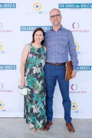 Destacados empresarios de diversos sectores económicos en el evento de BusinessDIbiza en el Club Diario. 14 Elvira Ramón y Juan Francisco Ballesteros.