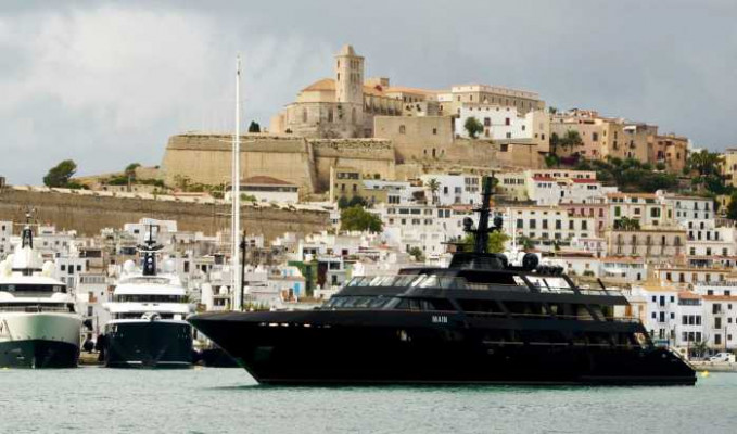 Ibiza y Formentera son los destinos preferidos por los grandes yates del mundo