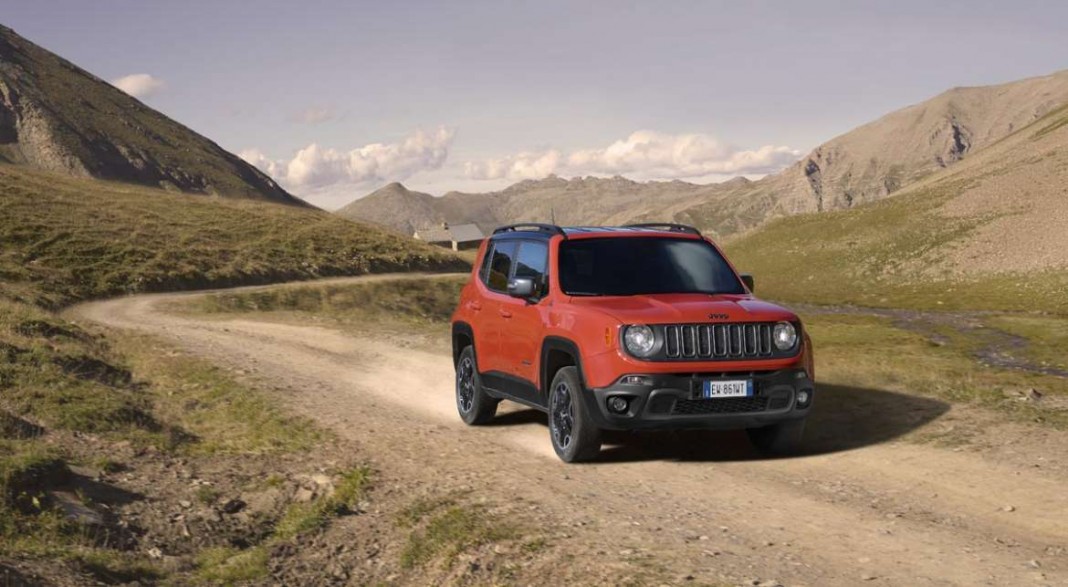 Vista exterior del automovil. jeep prensa