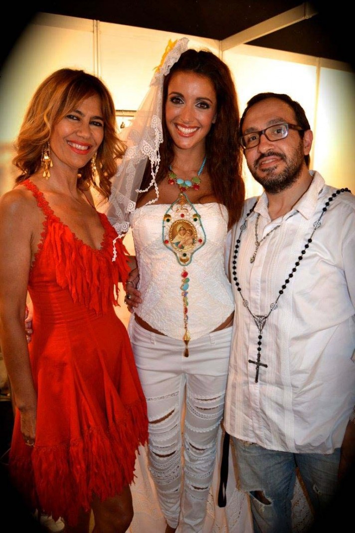 Las joyas de Elisa Pomar lucieron en la Pasarela Adlib.