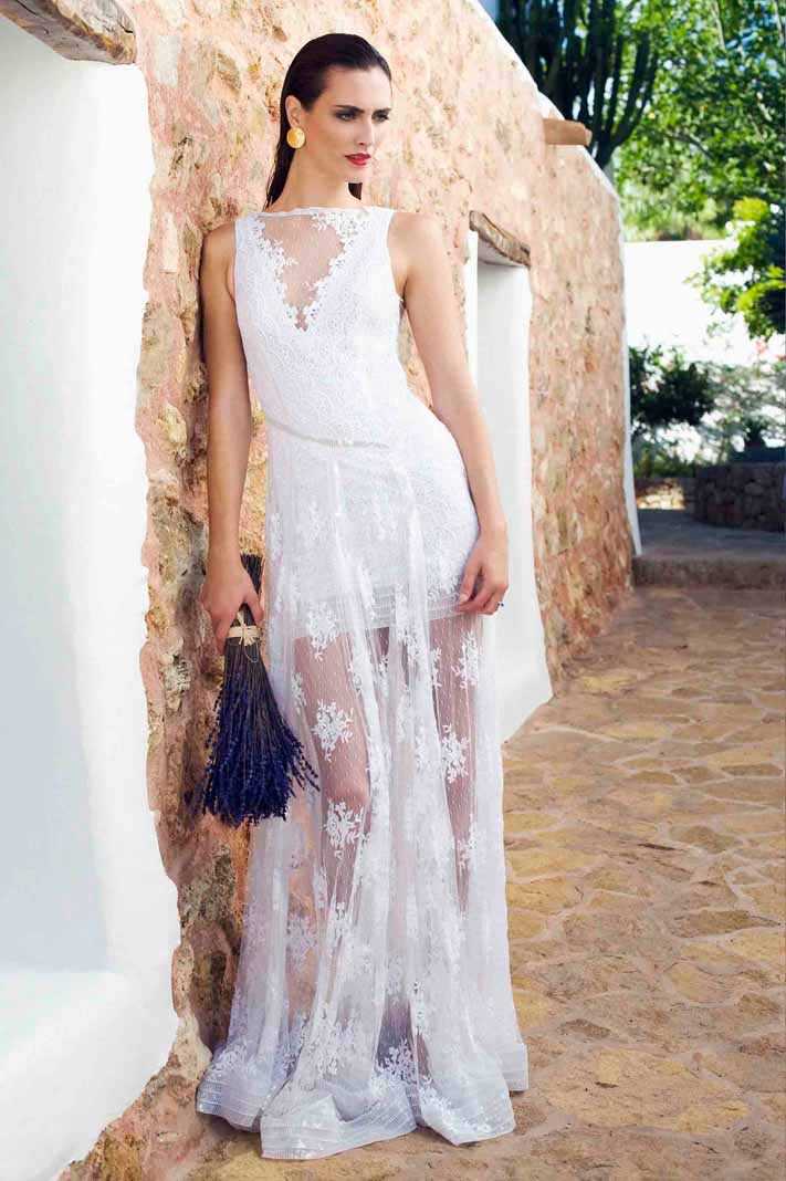 Vestido nupcial de la diseñadora Charo Ruiz.