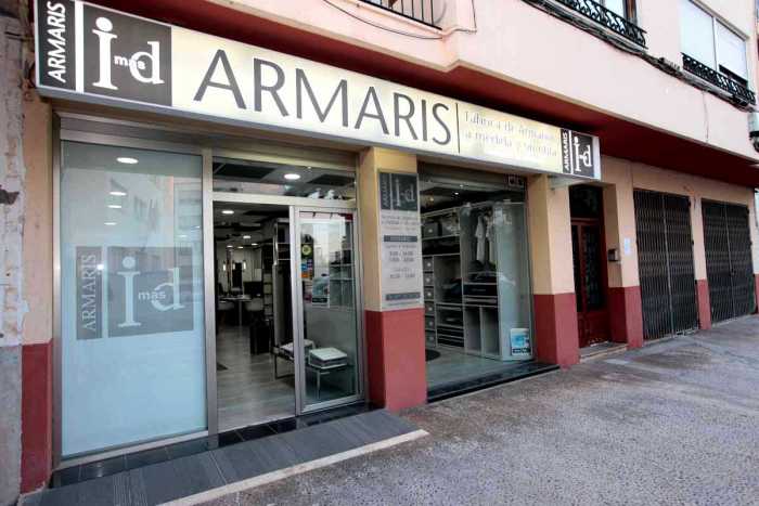 I+D Armaris adapta los armarios al estilo de cada espacio. RUBÉN E. IBÁÑEZ