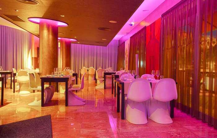 Una decoración acorde con la gastronomía. AMPLE 32