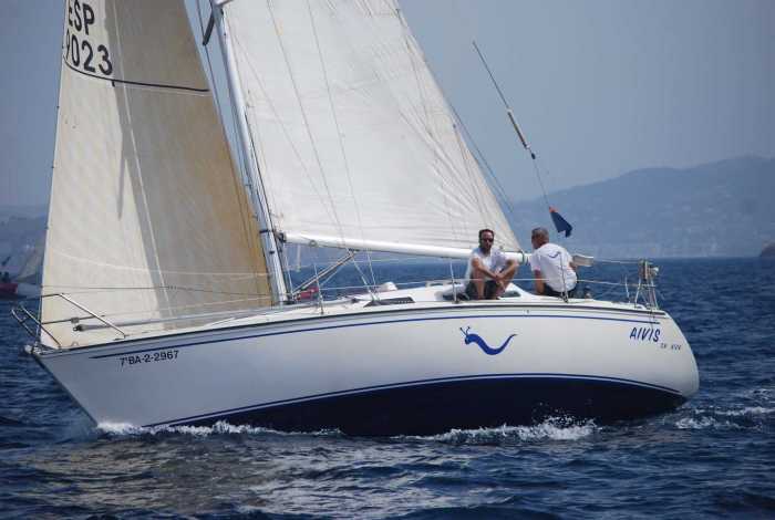 Dar la Vuelta a Ibiza es toda una experiencia