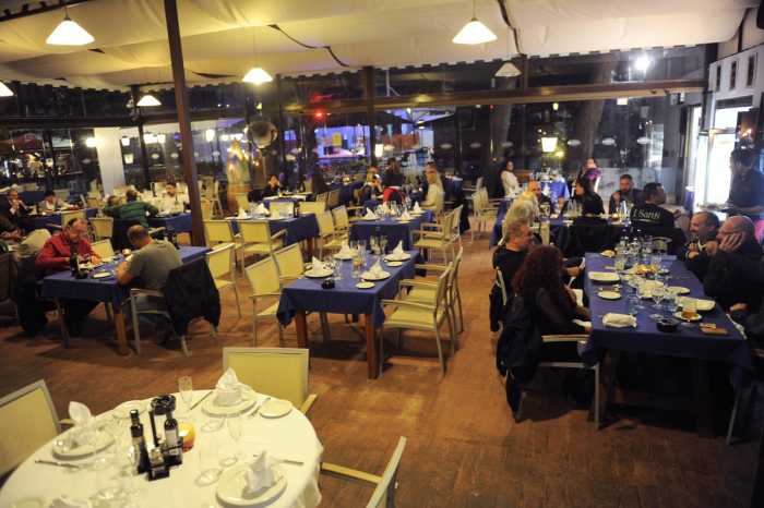 Una gran terraza para deleitarse en las noches estivales. GABI VÁZQUEZ