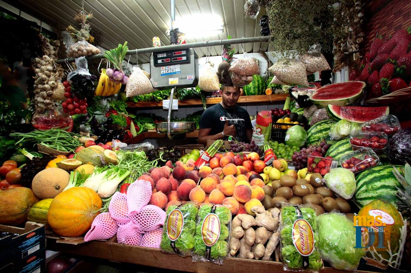 Frescura y proximidad en el Mercat Nou | másDI - Magazine