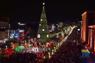 El mundo ilumina sus ciudades para festejar la Navidad | másDI - Magazine