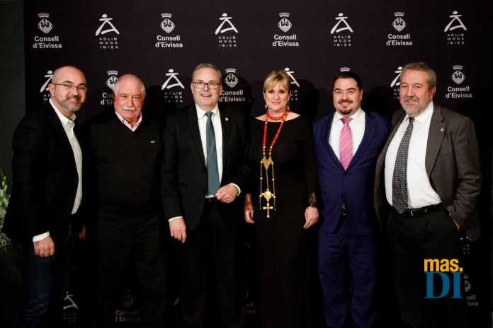 Vicent Roig, Jaume Marí, Vicent Ferrer, Marta Díaz, Santiago Marí y Gonzalo Juan Ferragut. JUAN SUÁREZ