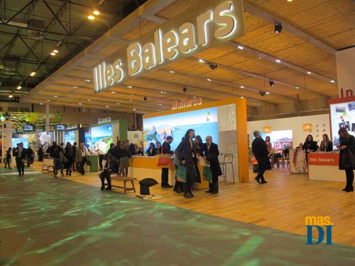 El estand de la Illes Balears llamó poderosamente la atención con una pantalla digital a modo de suelo en el que se proyectaban peces