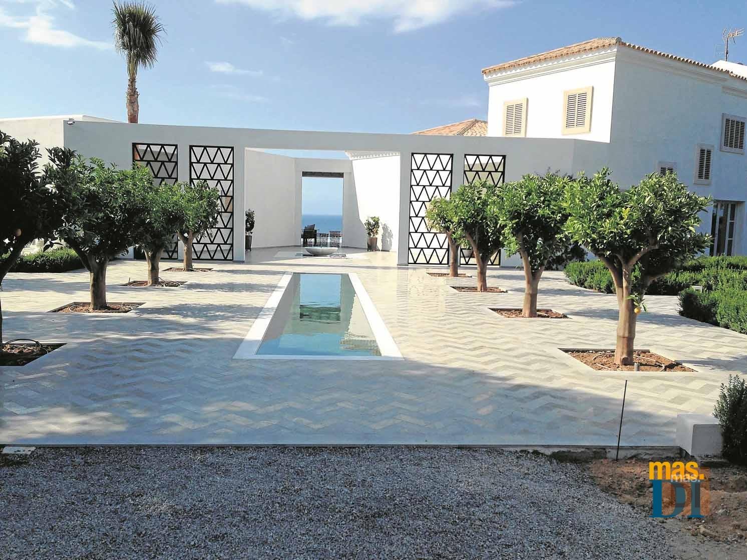 Inversiones Sangüesa Ibiza S.L., edificios actuales y eficientes respetuosos con el entorno