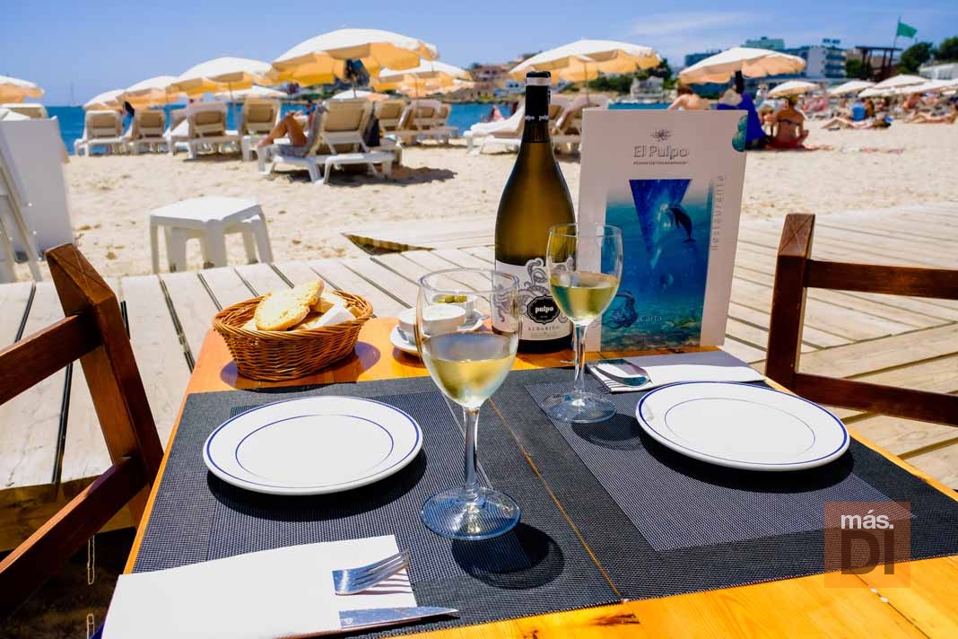 Restaurante El Pulpo, disfrutar de  una sabrosa paella frente al mar