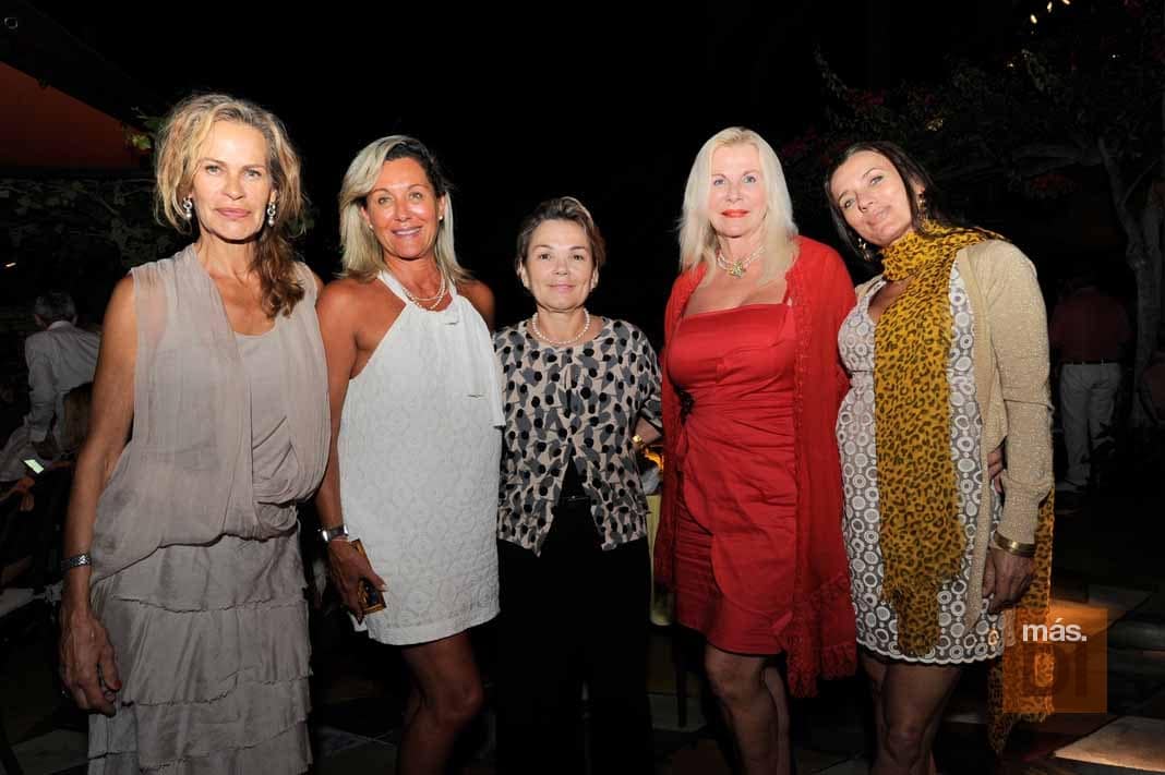 Una fiesta benéfica bajo las lunas | másDI - Magazine