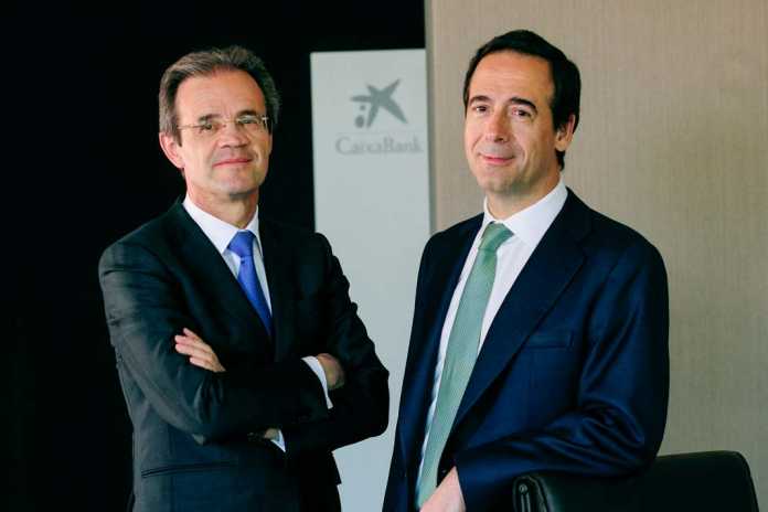 Jordi Gual, presidente de CaixaBank, y Gonzalo Gortázar, consejero delegado de CaixaBank. foto: LA CAIXA.