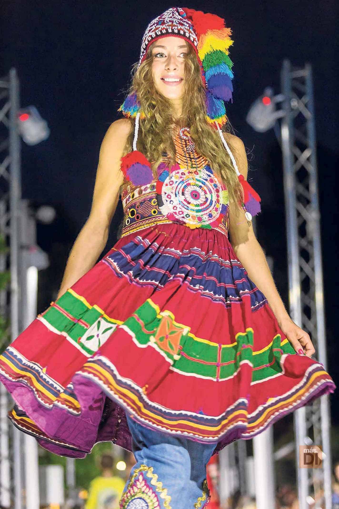 Desfile. Festival de moda y color | másDI - Magazine