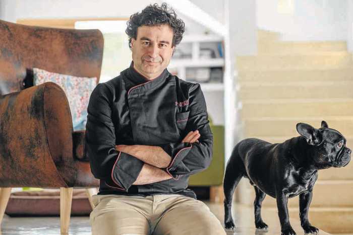 Pepe Rodríguez sueña con volver a Ibiza y disfrutar del mar y sus productos. Sergio G. Cañizares