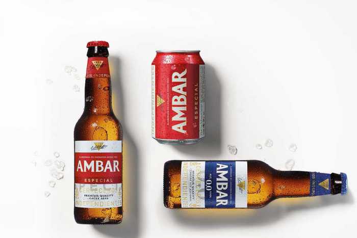 Una representación de las cervezas Ambar que Distribuciones Guasch trae a la isla.
