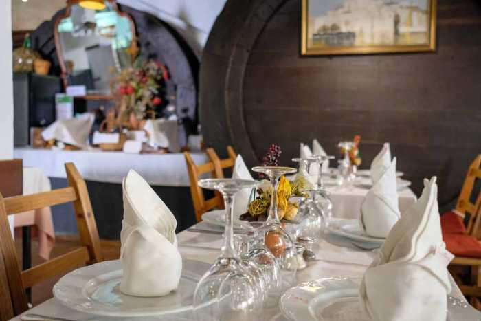 Restaurante Es Celler de Can Pere. La tradición se respira en todos los rincones del Celler Can Pere