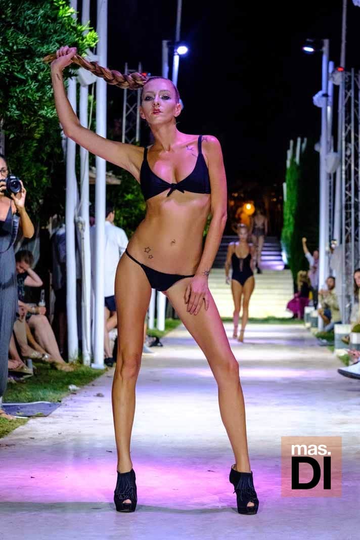 Moda rompedora y sin parangón para vestir las noches de Ibiza | másDI - Magazine