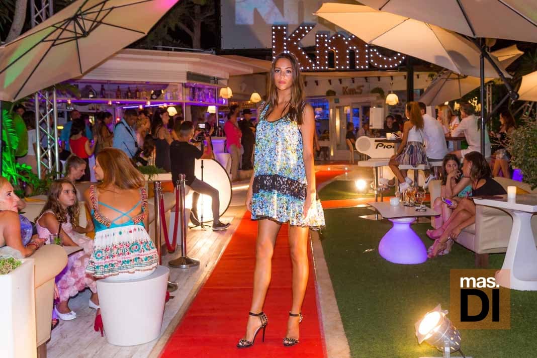 Moda rompedora y sin parangón para vestir las noches de Ibiza | másDI - Magazine