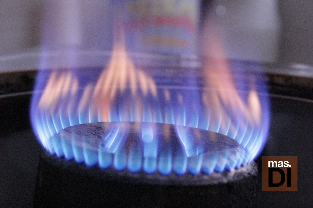 El gas butano es muy utilizado en cocinas de viviendas, bares y restaurantes.