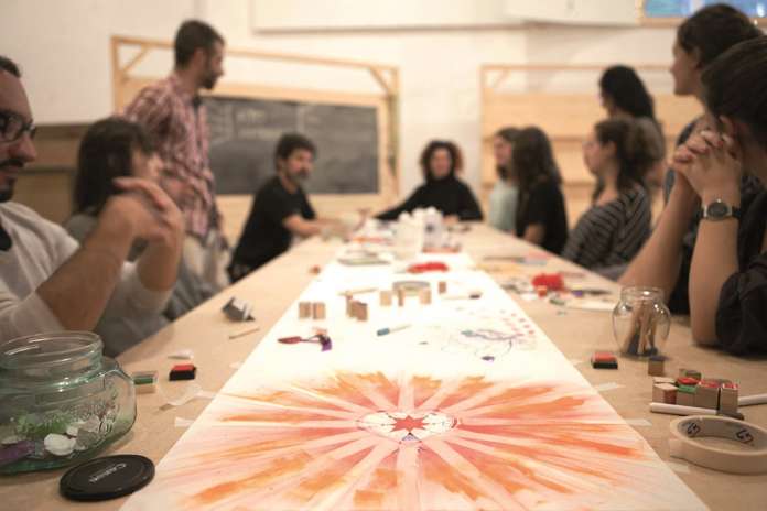 Los esquemas ayudan a visualizar el método ideado por la doctora en Creatividad Aplicada. VANESSA BEJARANO Los esquemas ayudan a visualizar el método ideado por la doctora en Creatividad Aplicada. VANESSA BEJARANO