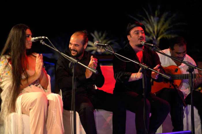 Flamenco. Trío de ‘cantaores’ con Mati, Rafa de Madrid, A. Carmona y ‘El Paquete.