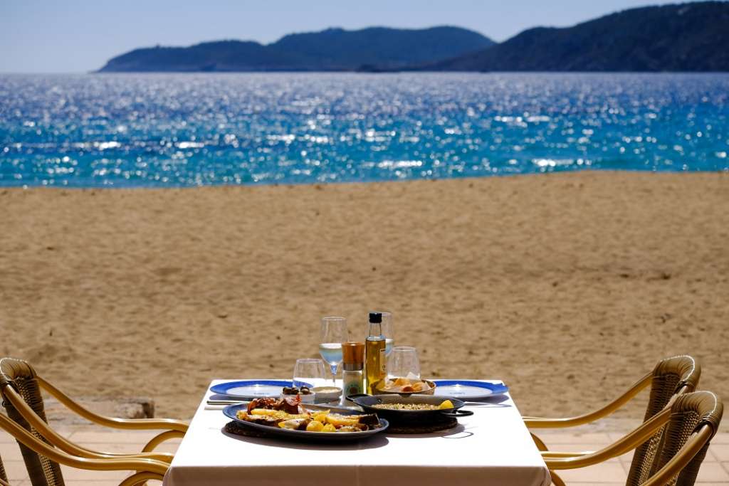 Restaurante Can Gat, en la Cala de Sant Vicent.