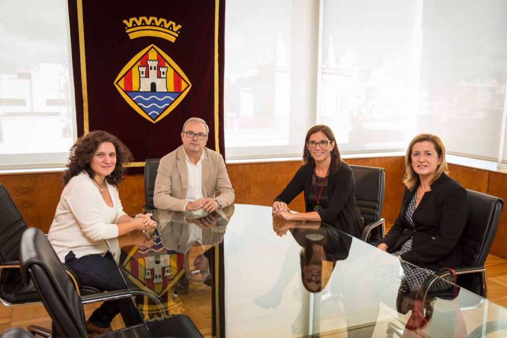 Pepa Marí, Vicent Torres, María Alsina y Belén Villalonga. V.M.