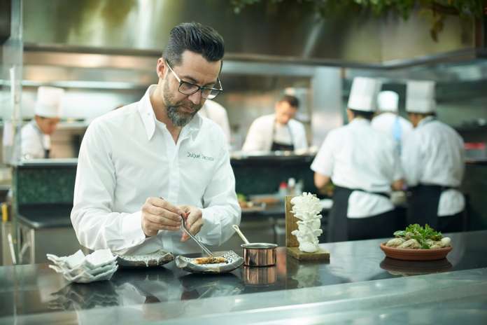 El cocinero no descarta abrir un restaurante en Ibiza, hasta ahora su paraíso blindado. Fotos: Quique Dacosta