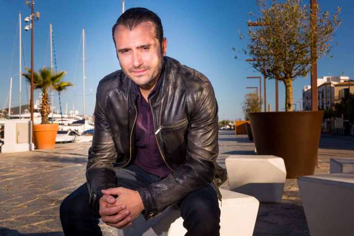 El director de ‘marketing’ de Palladium Hotel Group es un enamorado de la luz y el azul del cielo de la isla. Aisha Bonet El director de ‘marketing’ de Palladium Hotel Group es un enamorado de la luz y el azul del cielo de la isla. Aisha Bonet