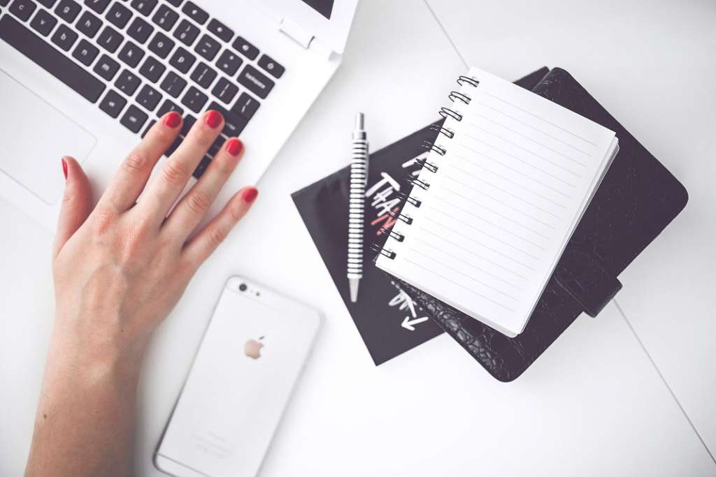Escribir con asiduidad y ser creativos son dos de las claves del éxito.
