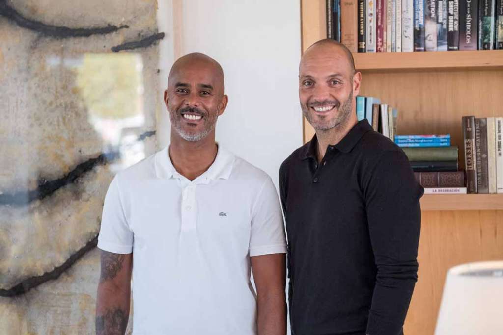 Vender una vivienda. Maxim y Antoine, propietarios y fundadores de Ibiza Now.