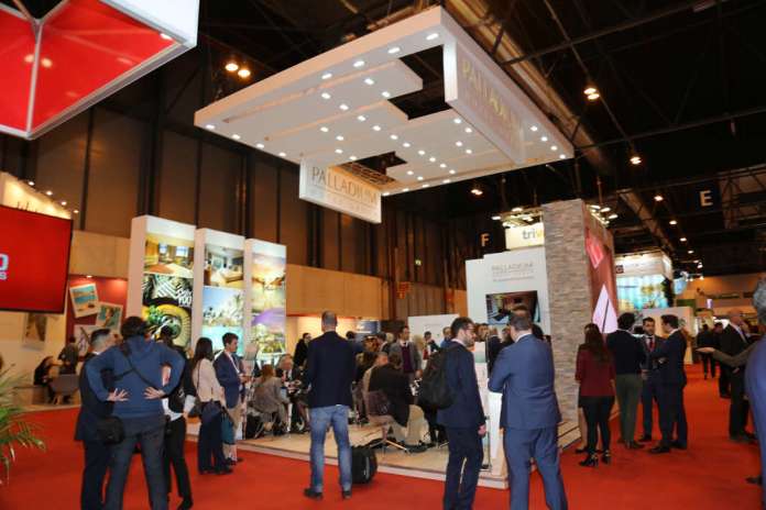 Una buena representación empresarial de Eivissa asistió a Fitur para presentar las novedades de sus respectivos grupos hoteleros y negocios. juan suárez Una buena representación empresarial de Eivissa asistió a Fitur para presentar las novedades de sus respectivos grupos hoteleros y negocios. juan suárez