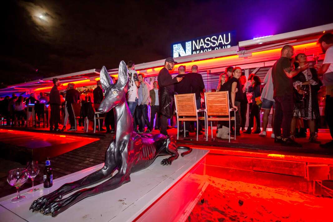Imagen del ‘closing’ de Nassau Beach Club de la pasada temporada. fotos: aisha bonet ver el mundial de rusia en ibiza