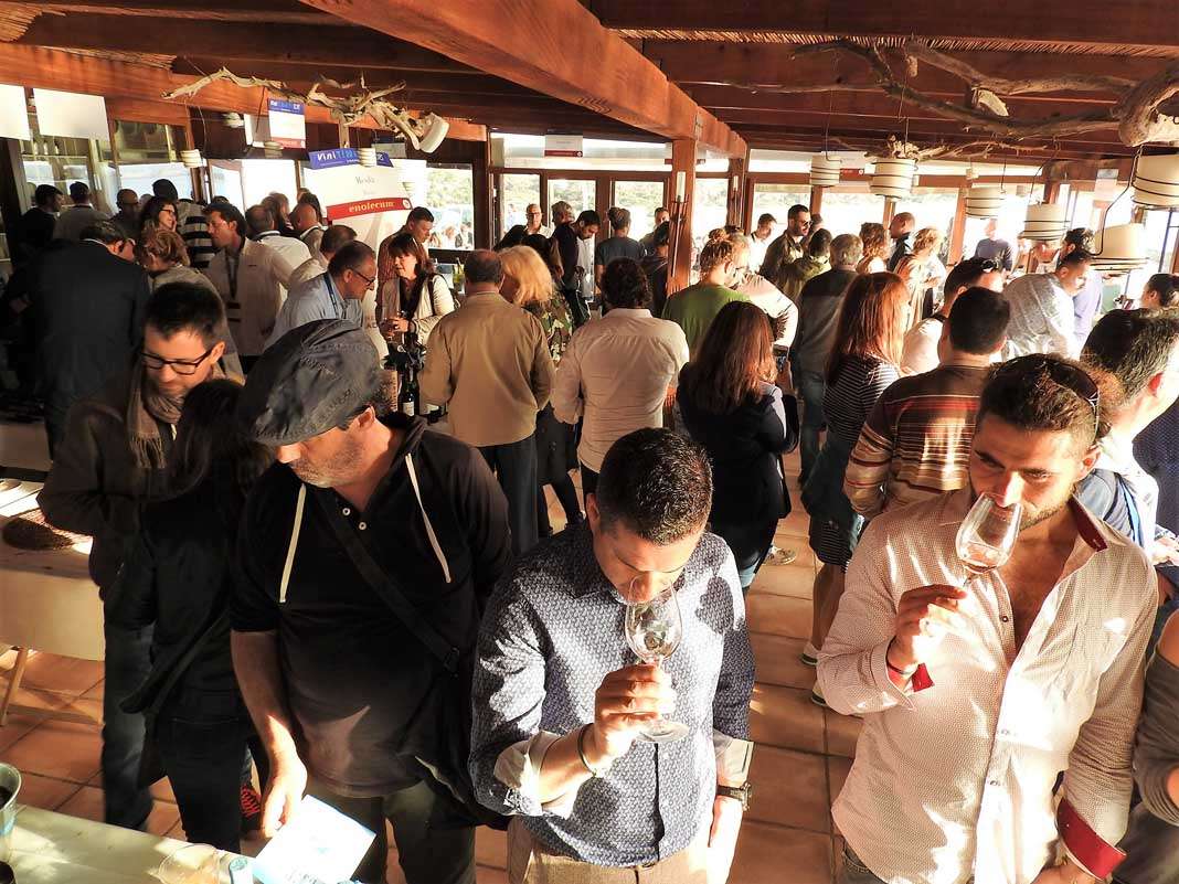 El restaurante Es Molí de Sal fue el escenario perfecto para la séptima edición de Viniterraneus en Formentera. P. M. V.