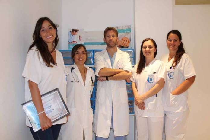 Los miembros de la Unidad de Atención al Paciente Ostomizado velan por el bienestar de los pacientes. Fotos: Policlínica Nuestra Señora del Rosario Los miembros de la Unidad de Atención al Paciente Ostomizado velan por el bienestar de los pacientes. fotos: policlínica nuestra señora del rosario