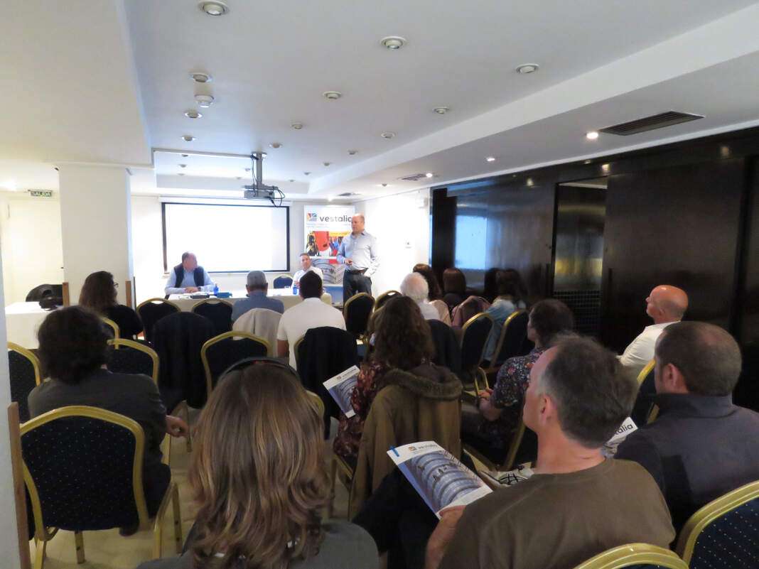 Al evento asistieron representantes y profesionales del sector. Fotos: Vestalia (Grupo herbusa)
