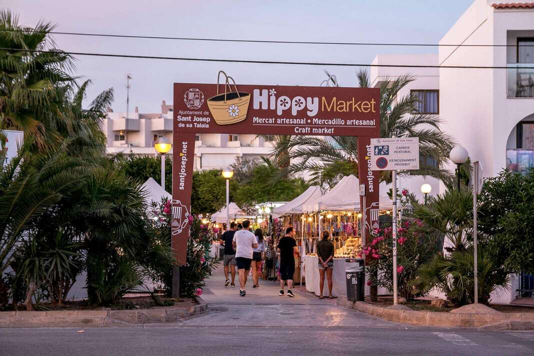 Mercadillo Hippy de Platja d’en Bossa