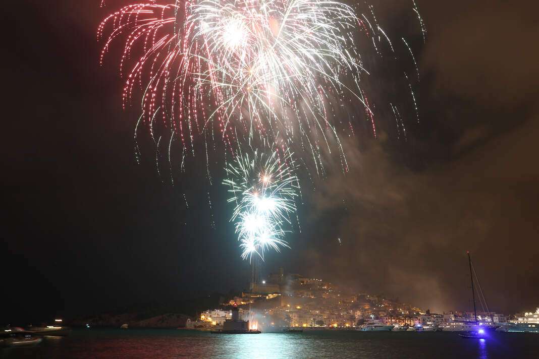noche mágica en Ibiza