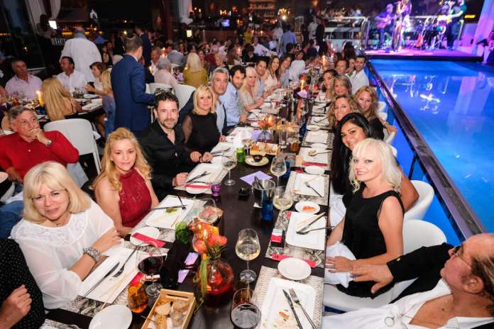 La gala solidaria celebrada el año pasado en favor de la Asociación Elena Torres. SERGIO G. CAÑIZARES gala solidaria en Lio Ibiza
