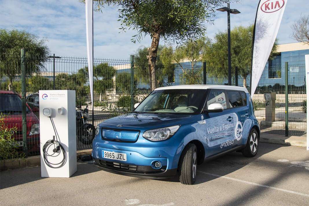 La II Vuelta a España en Vehículo Eléctrico, organizada por Endesa, ha contado con la colaboración de KIA. fotos: Endesa