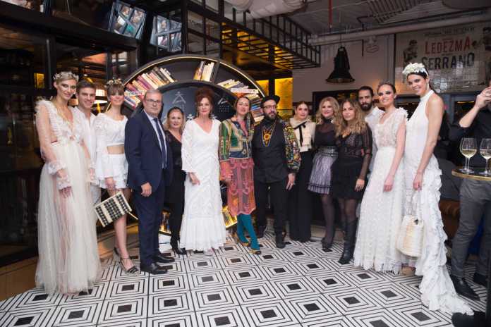 Algunos de los diseñadores, modelos y representantes políticos que acudieron a la fiesta Adlib celebrada en el Hotel Only You Atocha de Madrid. Fotos: CIE Algunos de los diseñadores, modelos y representantes políticos que acudieron a la fiesta Adlib celebrada en el Hotel Only You Atocha de Madrid. Fotos: CIE