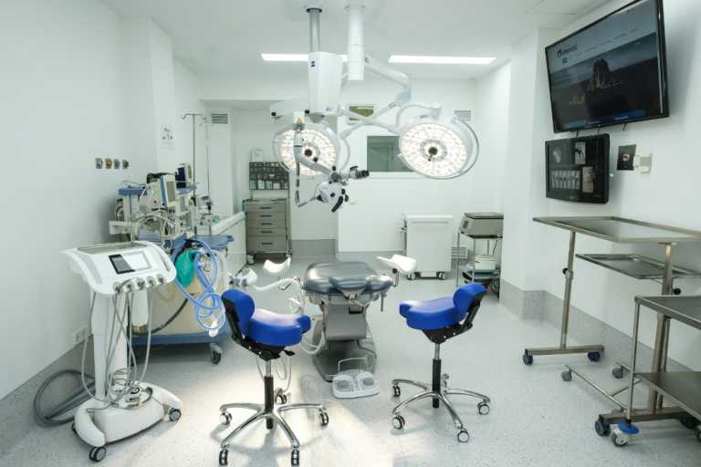 El bloque quirúrgico se ha renovado recientemente e incorpora las últimas tecnologías. Fotos: Sergio G. Cañlizares