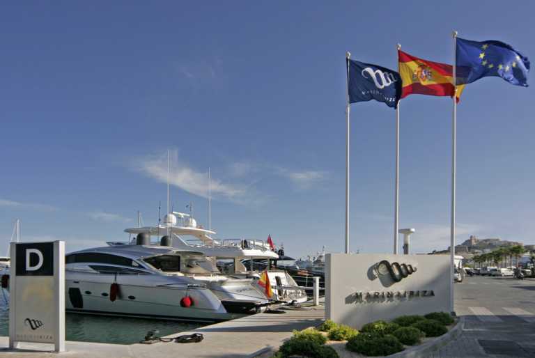 Entrada a Marina Ibiza