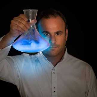 Ángel León: «La bioluminiscencia, el milagro de la luz del mar en la cocina» | másDI - Magazine